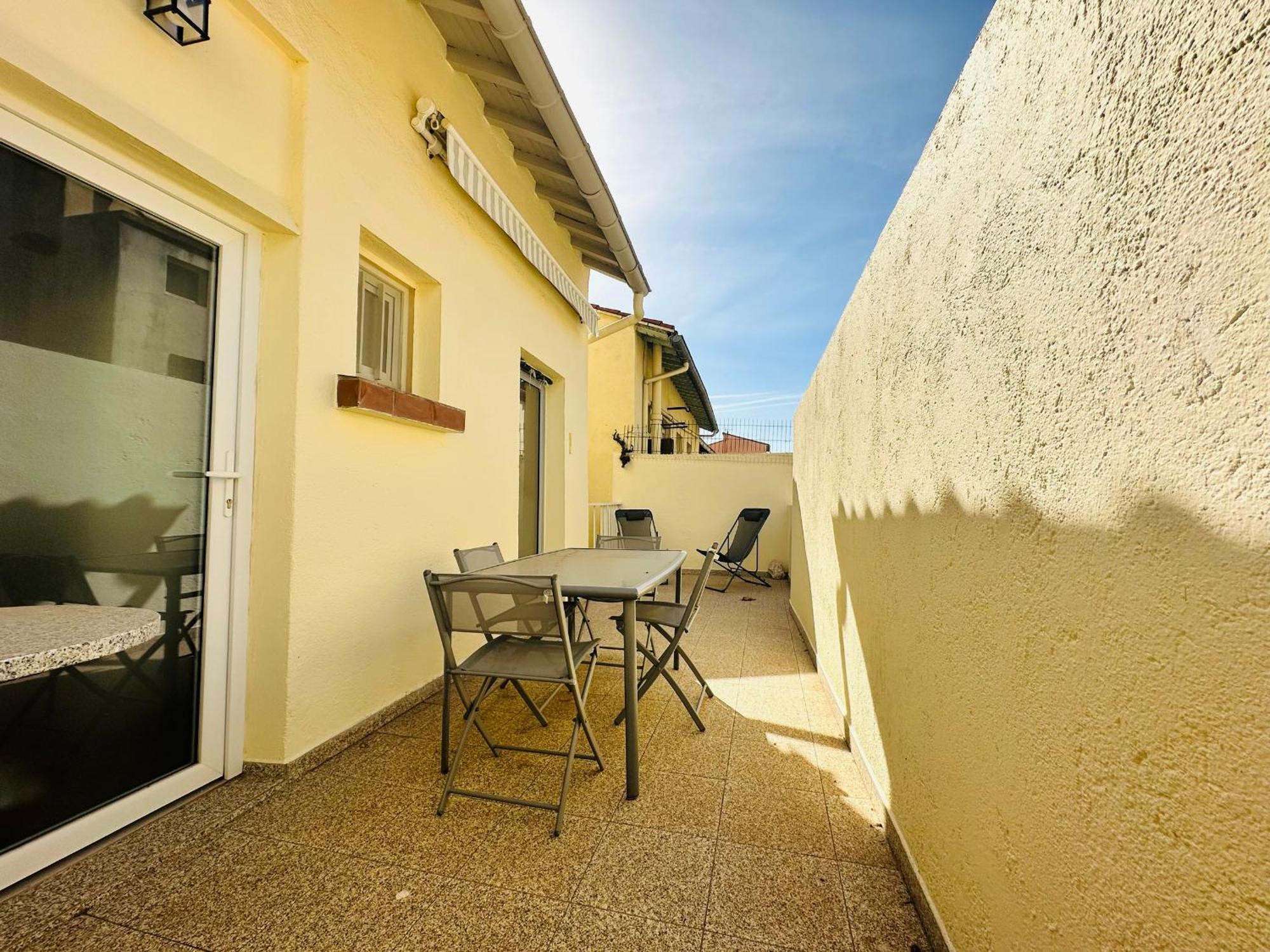 פור-ונדרה Maison Cosy Avec Grande Terrasse, Proche Quais Et Plages - Port-Vendres - Fr-1-309-203 מראה חיצוני תמונה